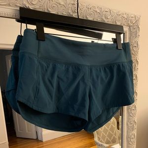 Lululemon Speed Up Short 2.5”